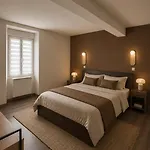 Bed & Breakfast Maison Dethune 3*