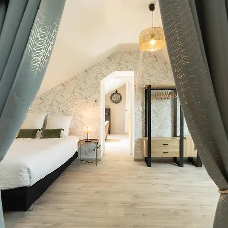 Maison Dethune Bed & Breakfast